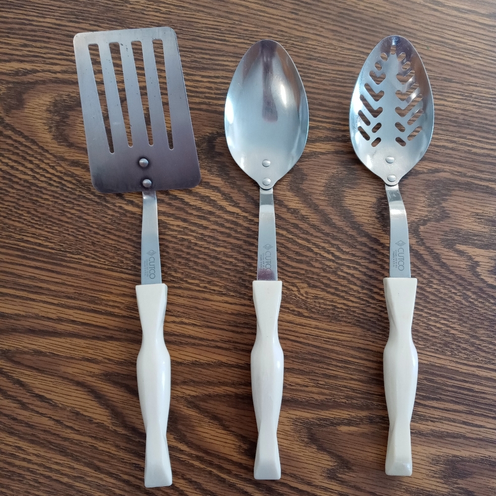 Set of Three Cutco Ivory Color Kitchen Utensils